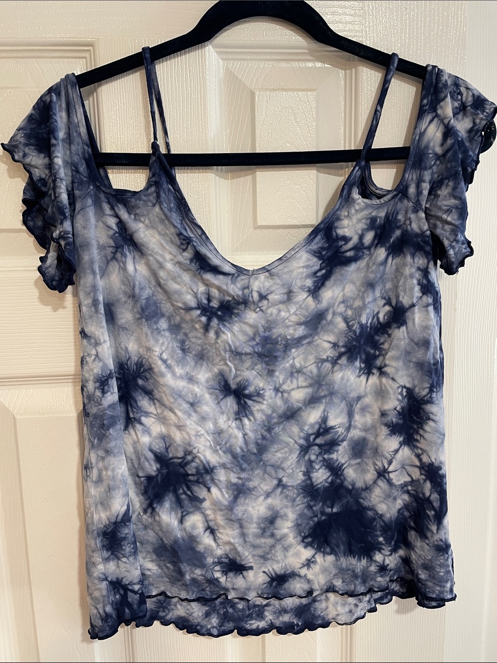 American Eagle Outfitters Navy Tie-Dye Cold-Shoulder Camisole